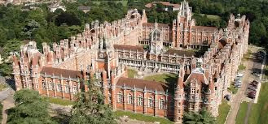 Holloway, University of London, Egham, Surrey